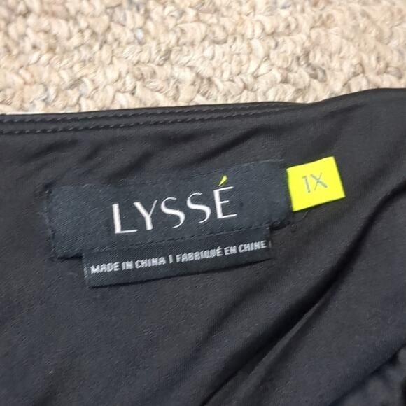 Lysse Women's Plus Size Geometric Stretch Skirt 1X Black White - Picture 6 of 8